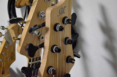 bass
